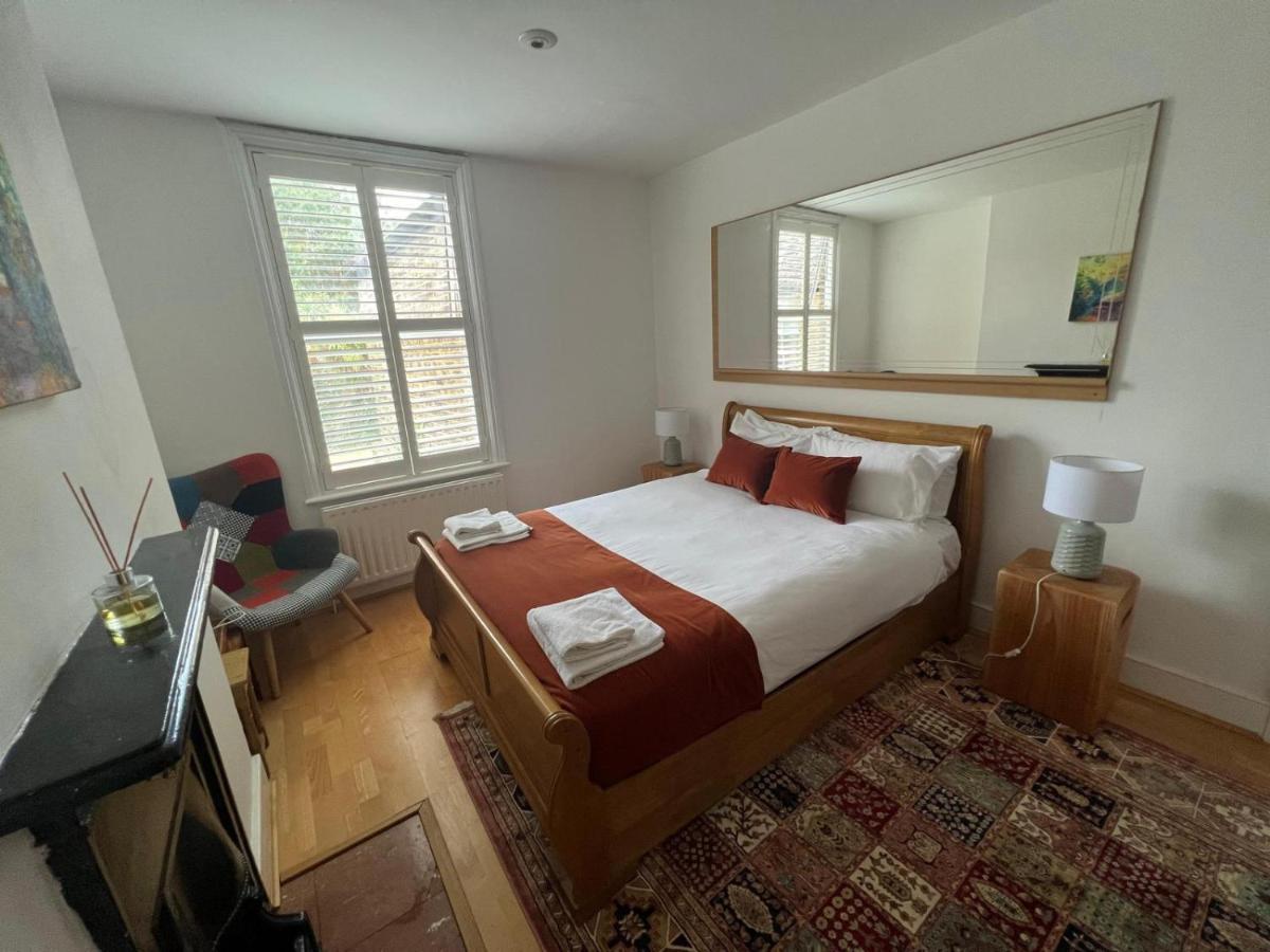 Grand Tulse Hill Villa ลอนดอน ภายนอก รูปภาพ
